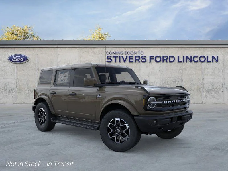 2026 Ford Bronco Outer Banks in Marsh Gray — front three-quarter view