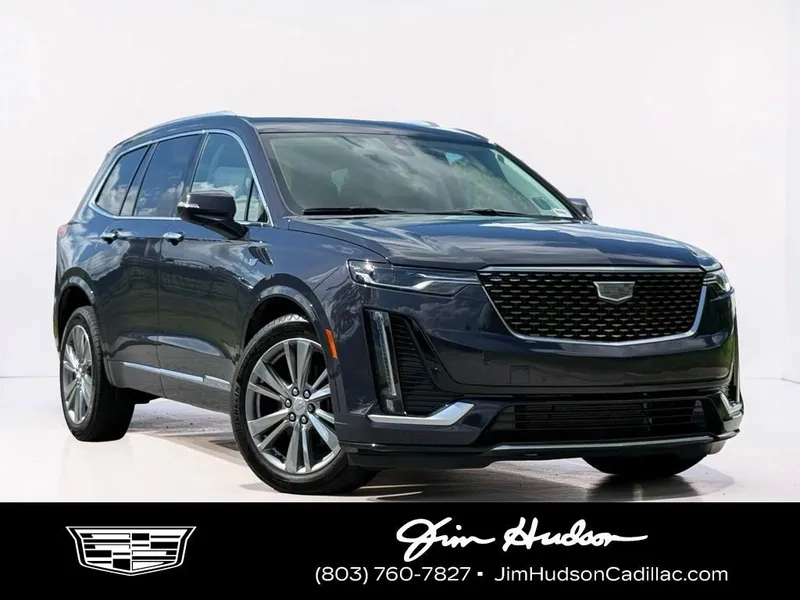 2024 Cadillac XT6 Premium Luxury in Midnight — front three-quarter view