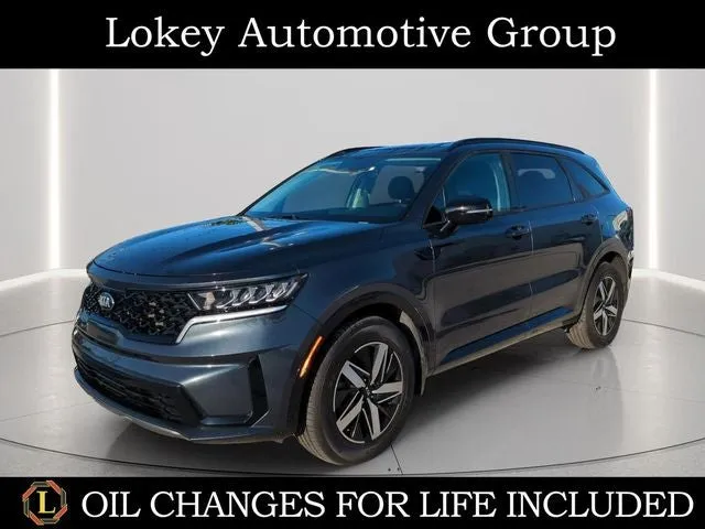 2021 Kia Sorento S in Gravity Gray — front three-quarter view