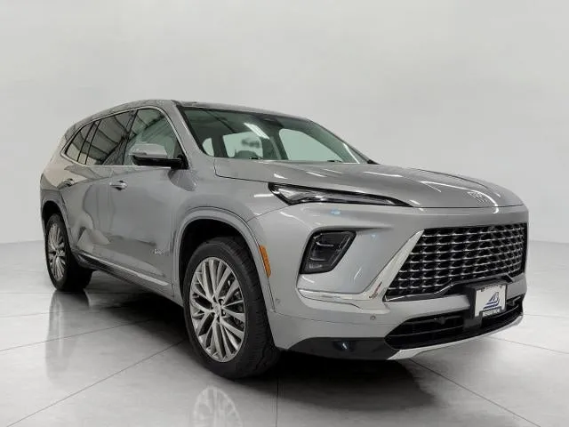 2025 Buick Enclave Avenir in Moonstone Gray Metallic — front three-quarter view