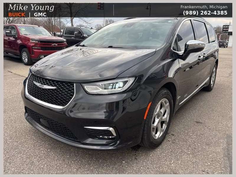 2023 Chrysler Pacifica Limited in White — front three-quarter view