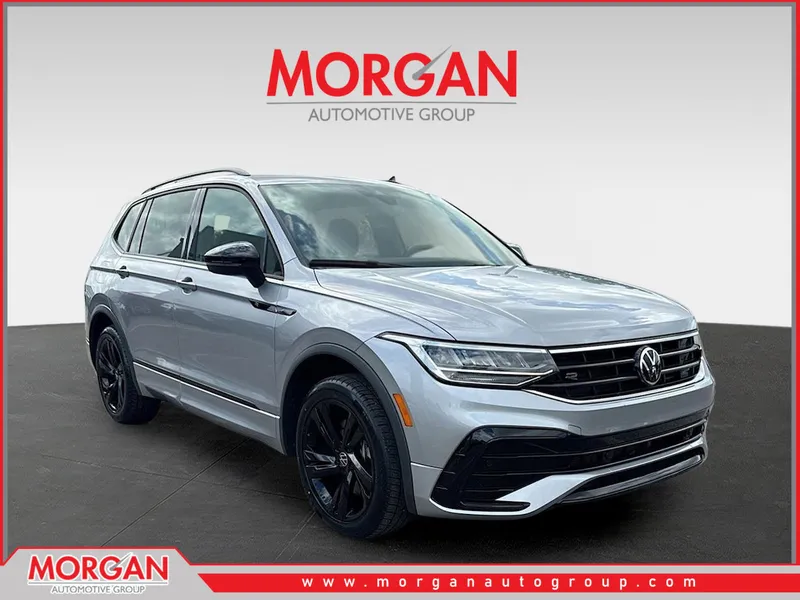 2023 Volkswagen Tiguan SE R-Line Black in Pyrite Silver Metallic — front three-quarter view