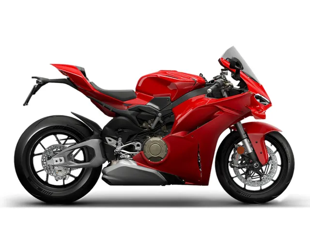 2025 Ducati Panigale V4 Ducati Red — front three-quarter view