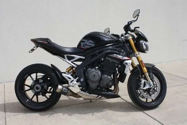 2022 Triumph 1200 RS — front three-quarter view
