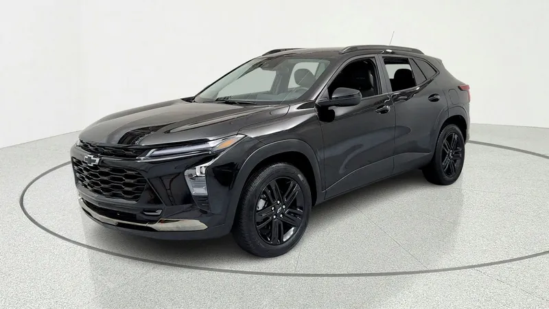 2024 Chevrolet Trax ACTIV in Mosaic Black Metallic — front three-quarter view