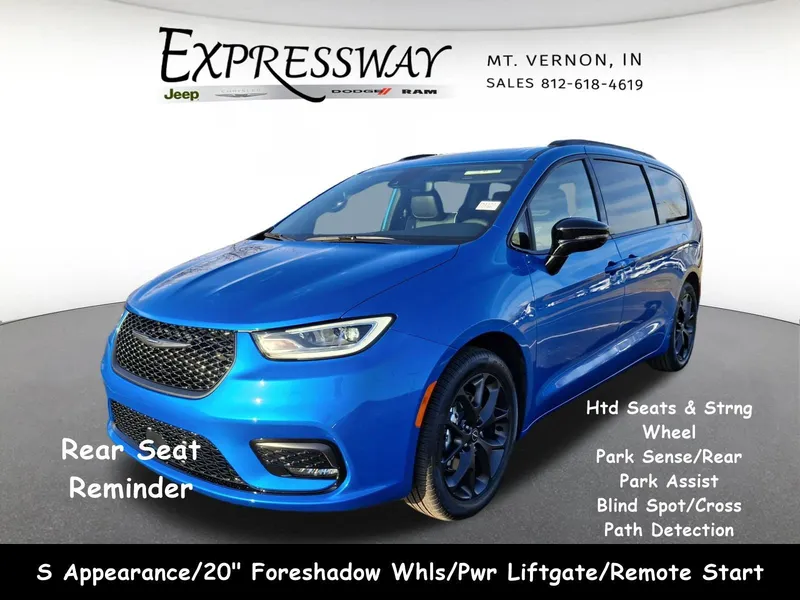 2026 Chrysler Pacifica Limited in Hydro Blue Pearl-Coat Exterior Paint — front three-quarter view