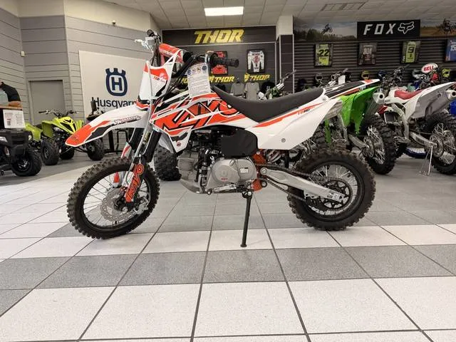 2025 Kayo TD110 EFI — front three-quarter view