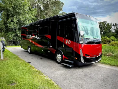 2022 Tiffin Allegro Breeze