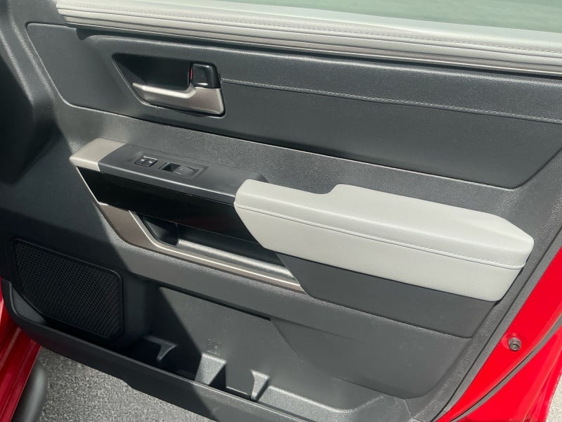 2024 Toyota Tundra 4WD — photo 21 view