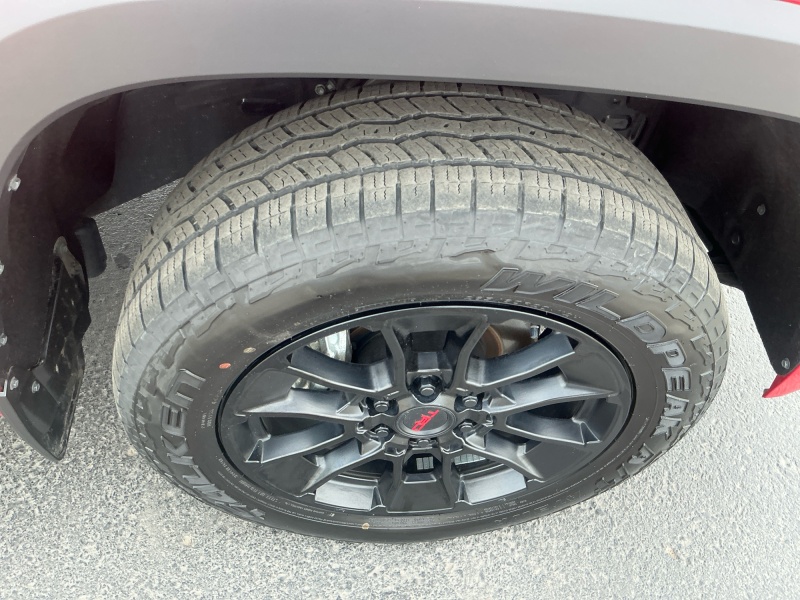 2024 Toyota Tundra 4WD — photo 22 view