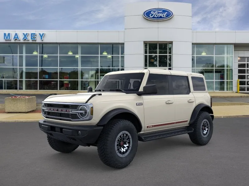 2026 Ford Bronco Outer Banks® in Wimbledon White — front three-quarter view