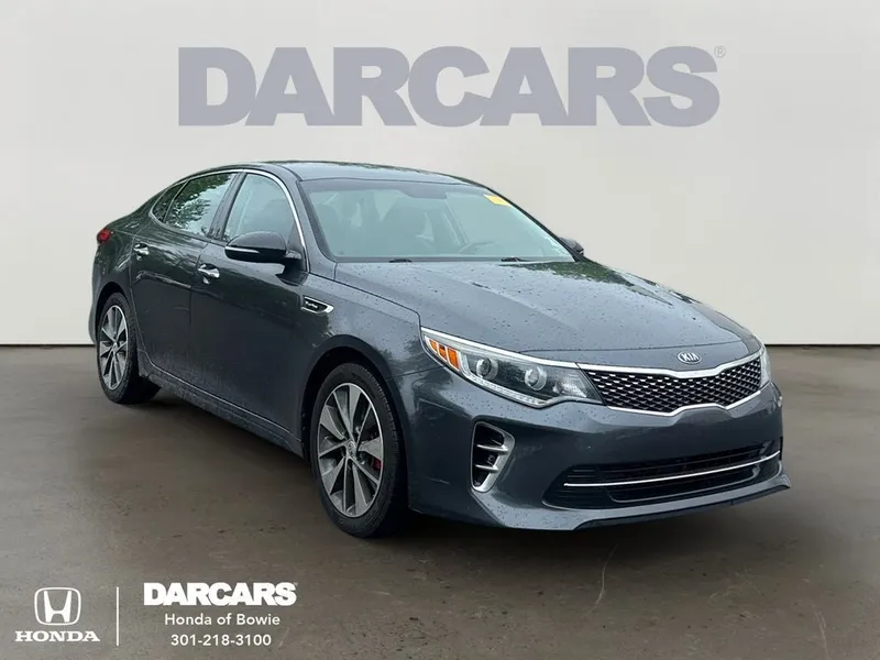 2017 Kia Optima SX Turbo in Platinum Graphite — front three-quarter view