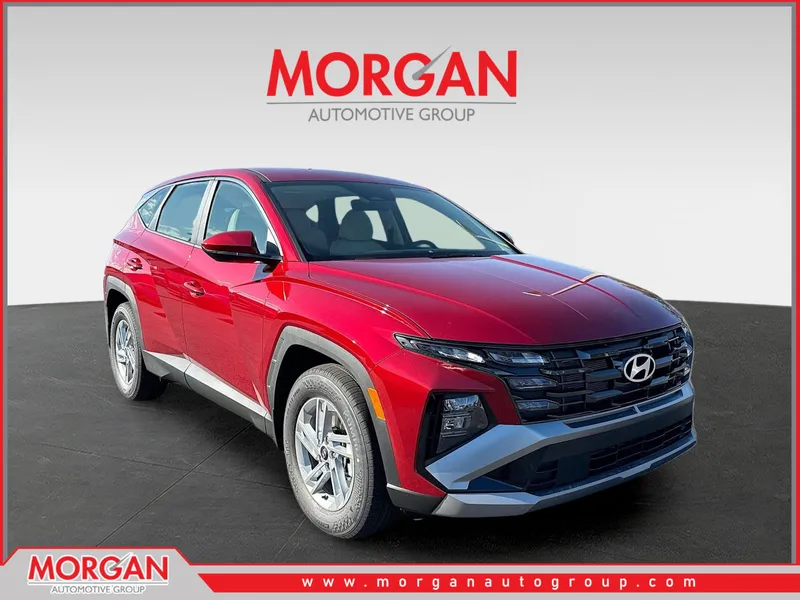 2026 Hyundai TUCSON SE in Ultimate Red — front three-quarter view