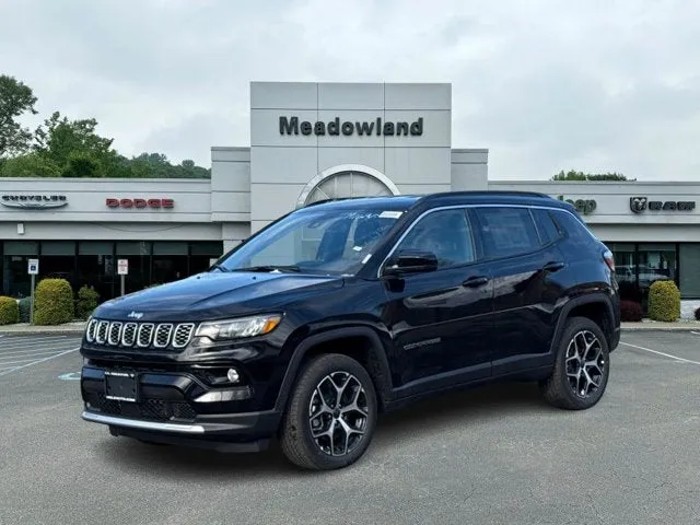 2026 Jeep Compass Limited in Diamond Black Crystal Pearl-Coat Exterior Paint — front three-quarter view