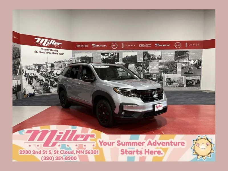 2022 Honda Pilot TrailSport in Gray — front three-quarter view