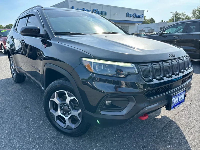 2022 Jeep Compass Trailhawk in Diamond Black Crystal Pearlcoat — front three-quarter view