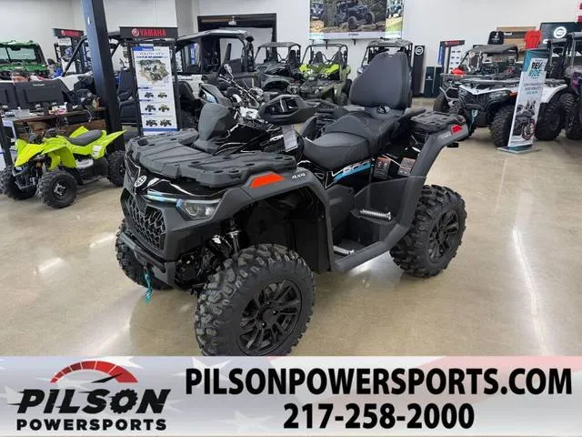 2026 CFMOTO 800 TOURING — front three-quarter view