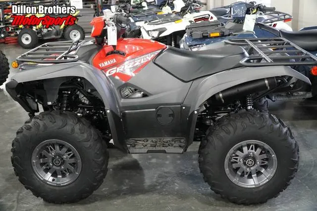 2025 Yamaha Grizzly EPS — front three-quarter view