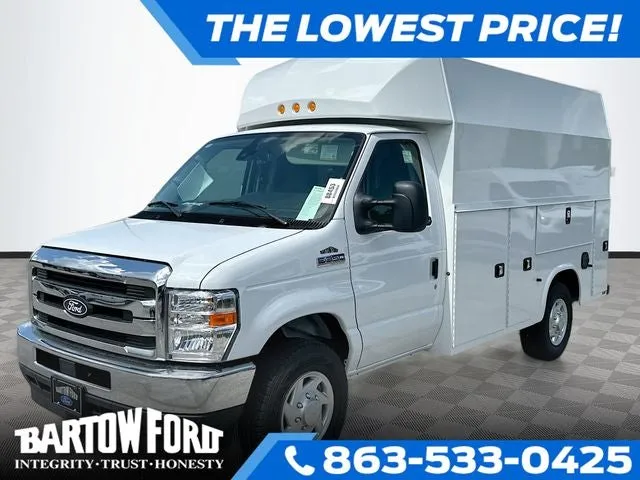2026 Ford E-350SD Base Cutaway in Oxford White — front three-quarter view