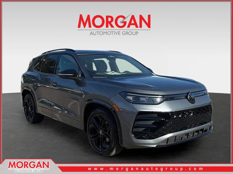 2026 Volkswagen Tiguan SE R-Line Black in Platinum — front three-quarter view