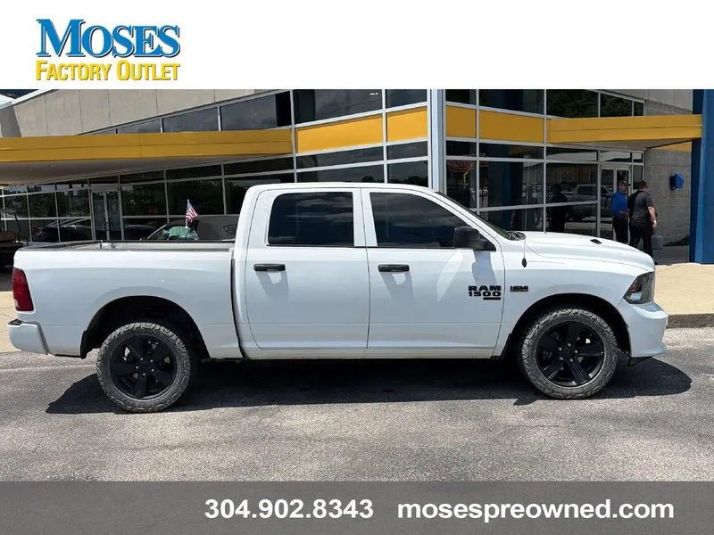 2019 RAM 1500 Classic Express in Bright White — front three-quarter view