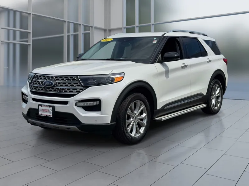 2021 Ford Explorer Limited in White Metallic — front three-quarter view