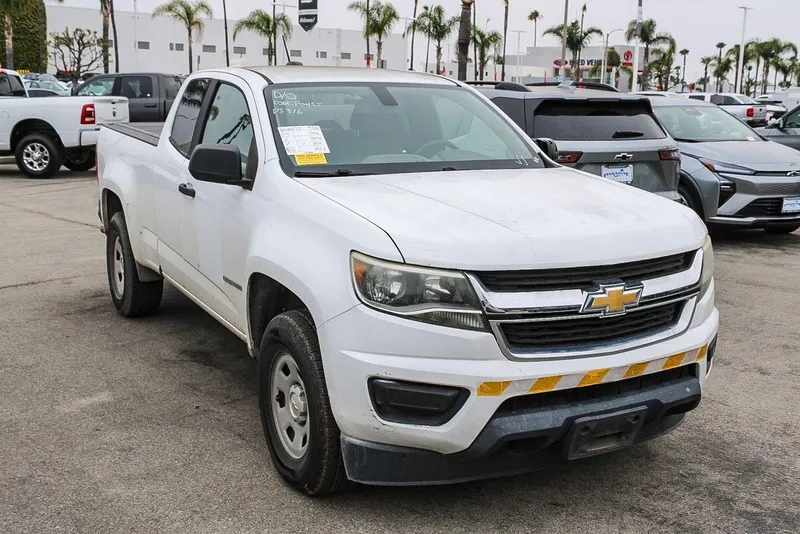 2016 Chevrolet Colorado — rear three-quarter view