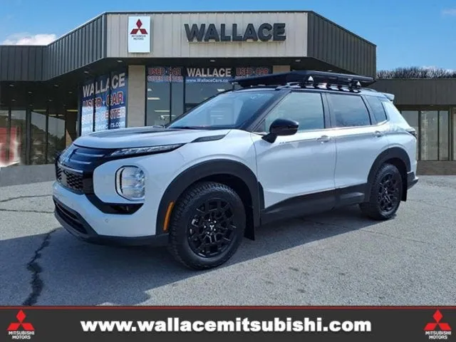 2026 Mitsubishi Outlander Trail Edition in White Diamond Pearl — front three-quarter view