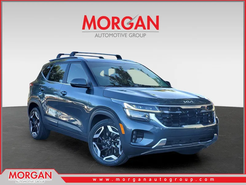 2024 Kia Seltos SX in Gravity Gray — front three-quarter view