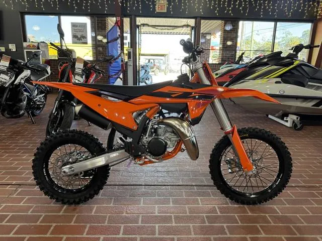 2026 KTM SX 85 17/14 — front three-quarter view