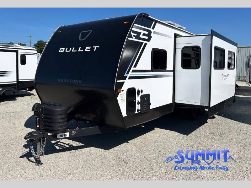 2026 Keystone RV Bullet Classic 26BHC — front three-quarter view