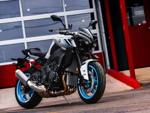 2026 Yamaha MT-10 — front three-quarter view