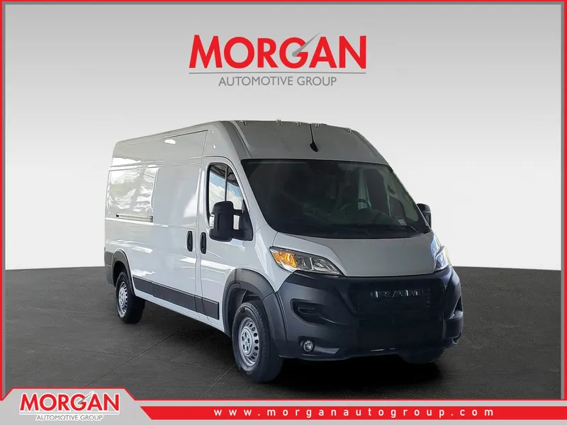 2025 Ram ProMaster Cargo Van Tradesman in Bright White Clearcoat — front three-quarter view