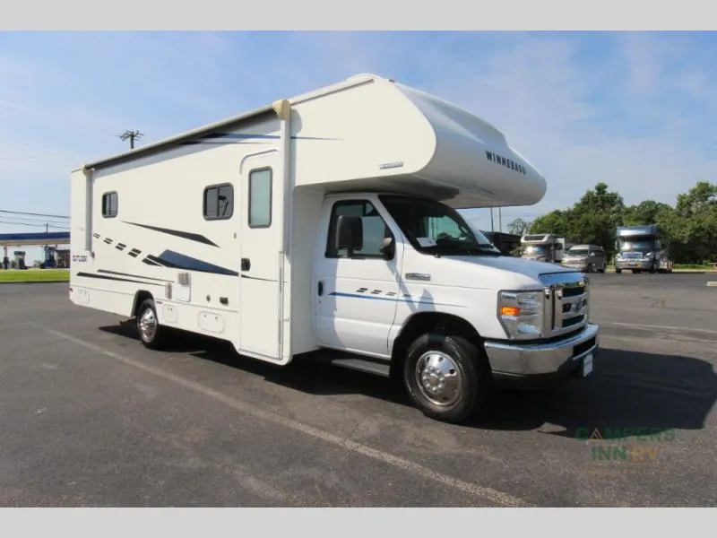 2019 Winnebago Outlook — front three-quarter view