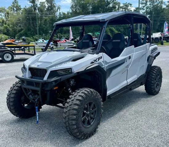 2026 Polaris® General XP 4 1000 Sport