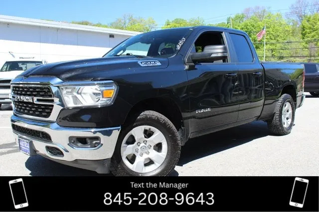 2022 RAM 1500 Big Horn in Diamond Black Crystal Pearlcoat — front three-quarter view