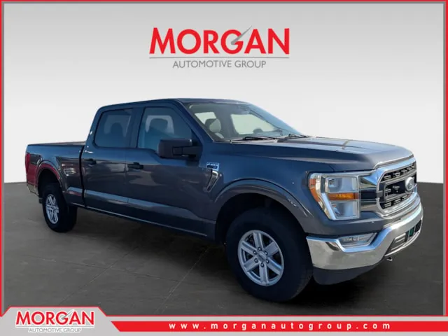 2022 Ford F-150 XLT — front three-quarter view