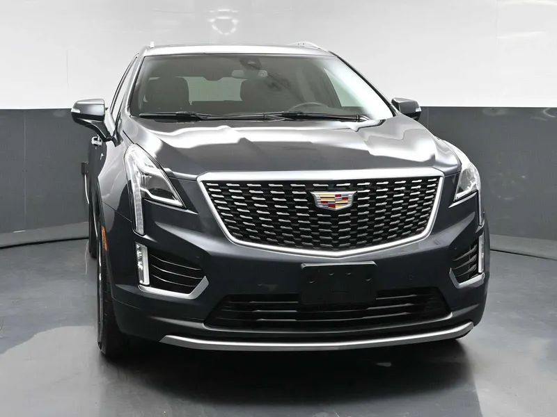 2023 Cadillac XT5 Premium Luxury in Wilder Metallic — front three-quarter view