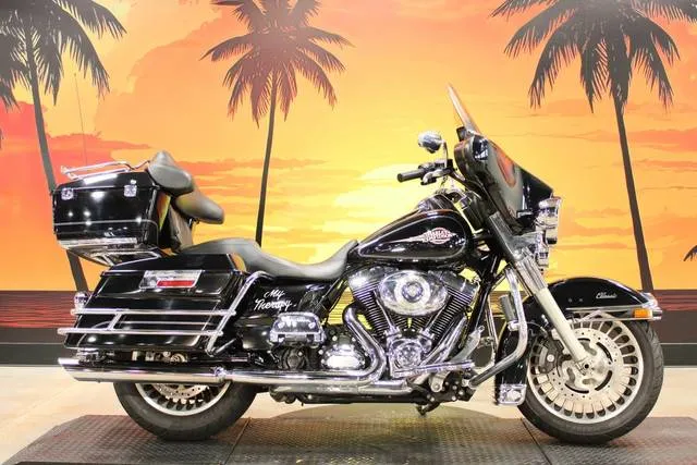 2012 Harley-Davidson® FLHTC - Electra Glide® Classic — front three-quarter view