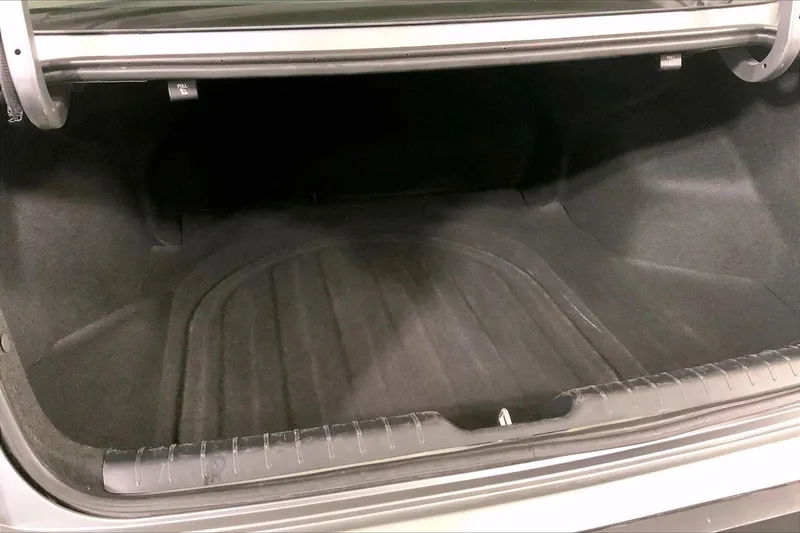 2025 Kia K4 — interior view