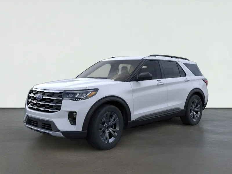 2026 Ford Explorer Active w/200A Pkg in Space White Metallic — front three-quarter view