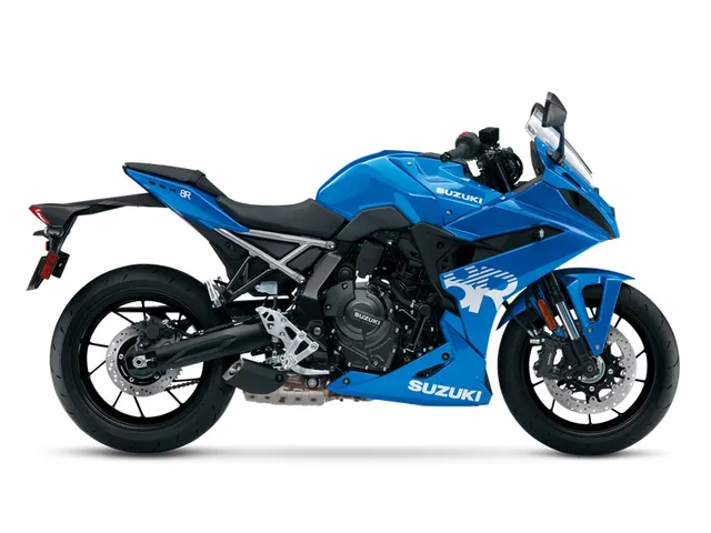 2026 Suzuki GSX-8R — front three-quarter view