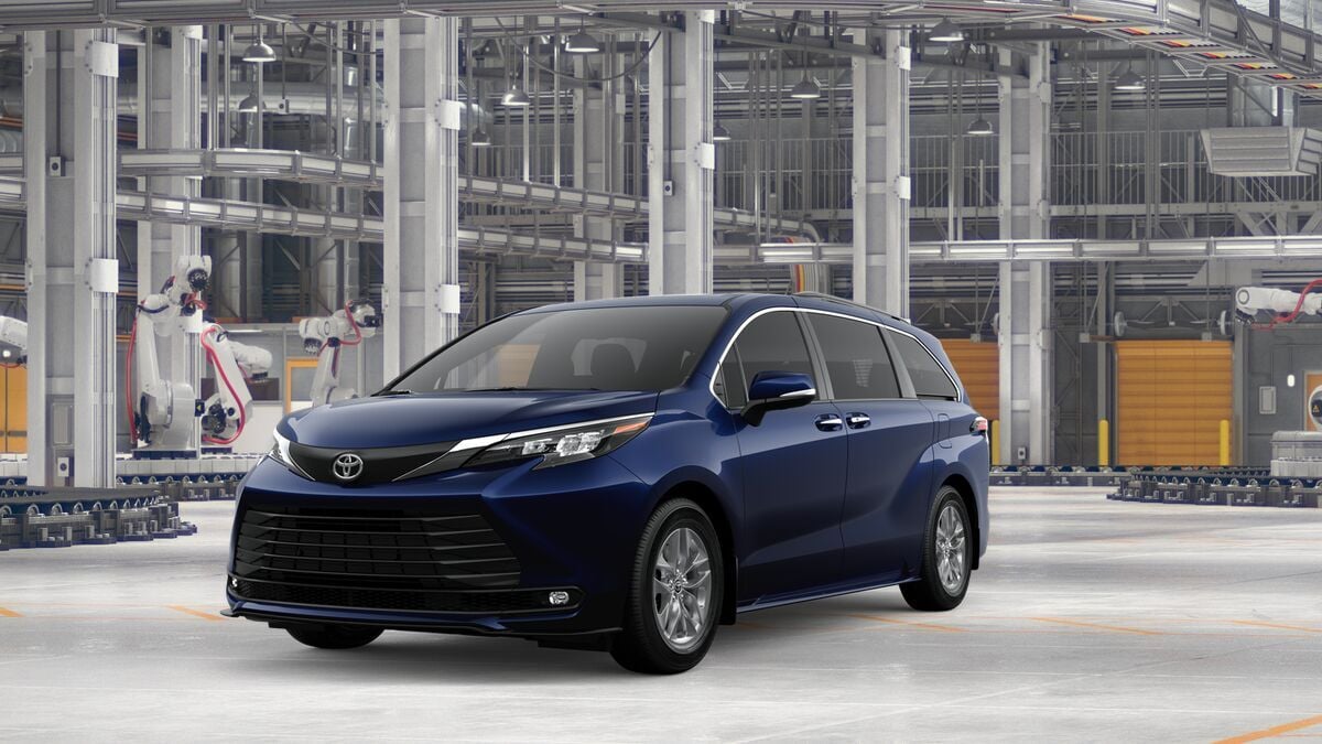 2026 Toyota Sienna XLE in Blueprint — front three-quarter view