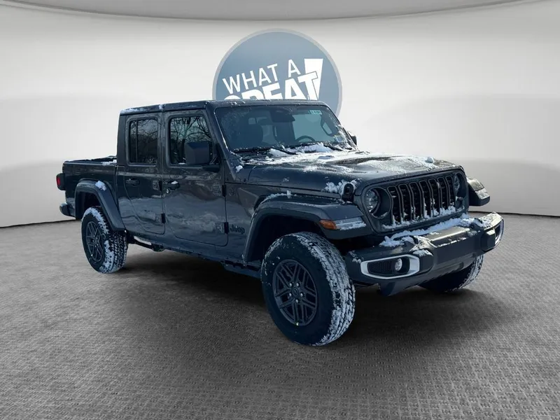 2026 Jeep Gladiator GLADIATOR SPORT S 4X4 in Granite Crystal Metallic Clear-Coat Exterior Paint — front three-quarter view