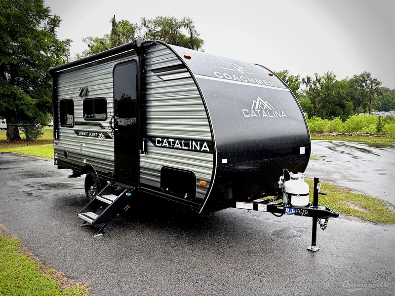 2026 Coachmen Catalina Summit Series 7 — front three-quarter view