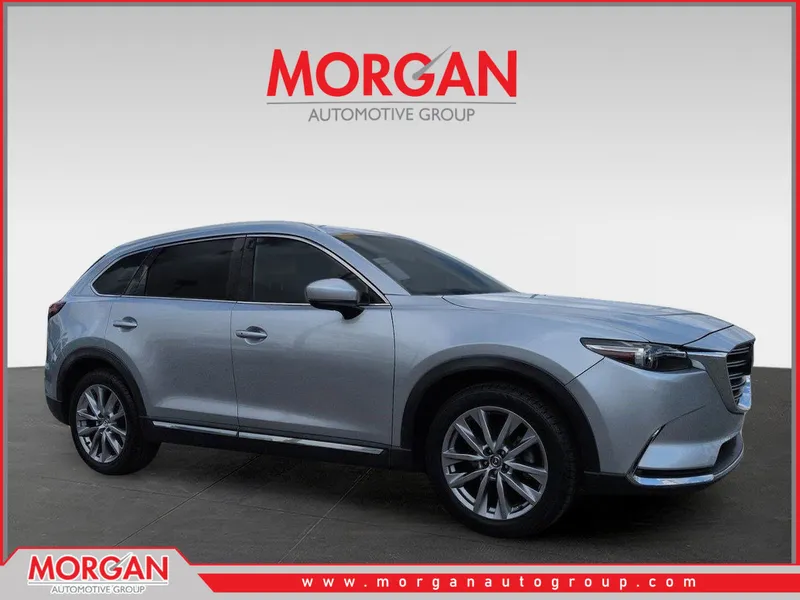 2017 Mazda CX-9 Grand Touring in Silver — front three-quarter view
