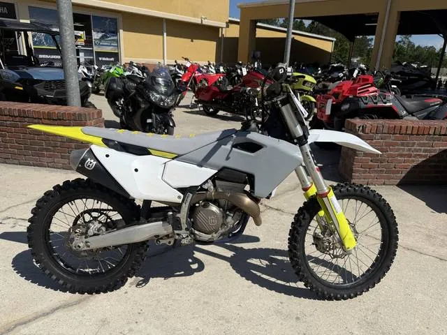 2023 Husqvarna® FC 350 — front three-quarter view
