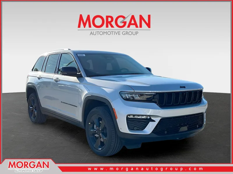 2025 Jeep Grand Cherokee Limited in Silver — front three-quarter view