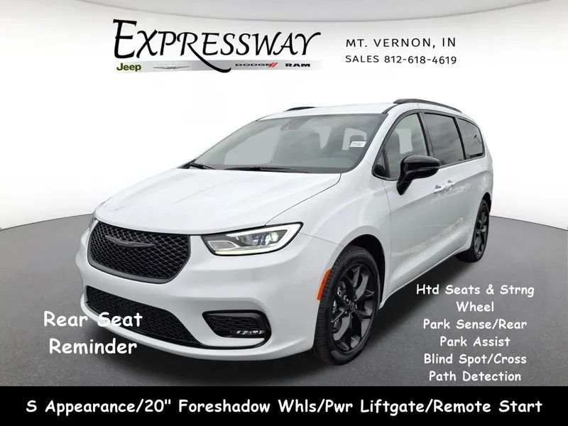 2026 Chrysler Pacifica Select in Bright White Clear-Coat Exterior Paint — front three-quarter view