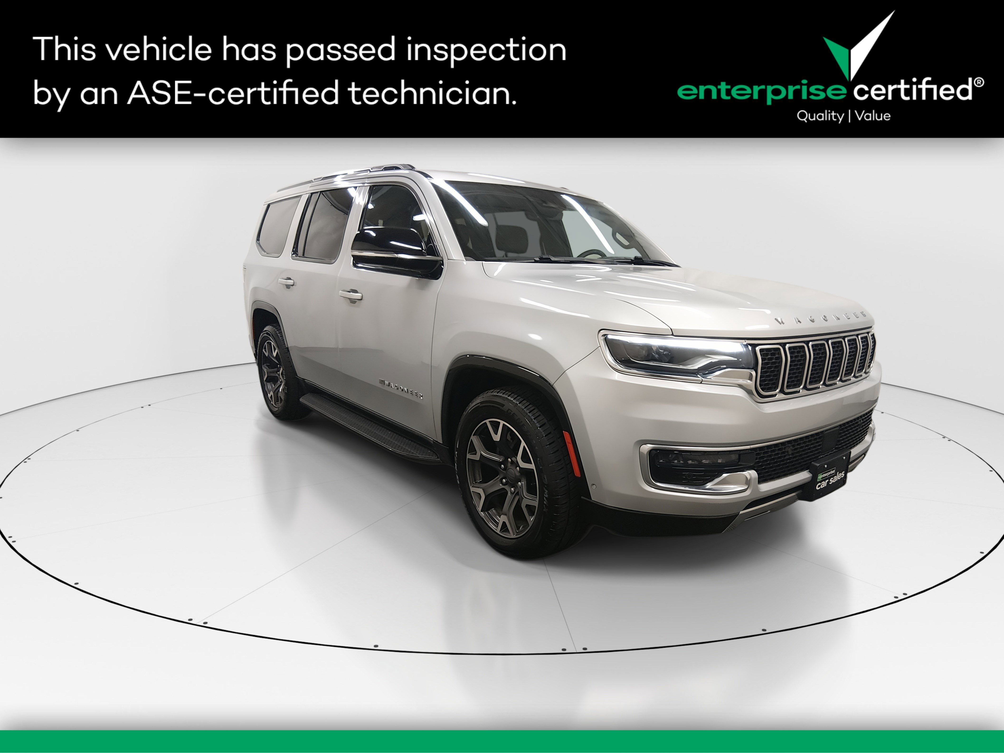 2024 Jeep Wagoneer Series III 4x4 — front three-quarter view